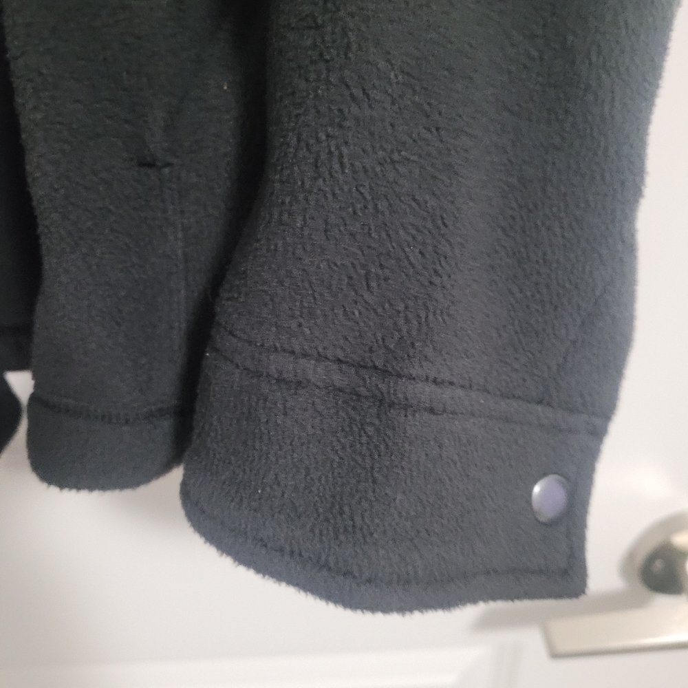 LULULEMON FLEECE OVERSIZED SHIRT - Picture 5 of 8